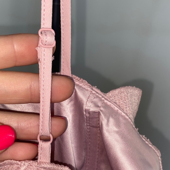 Bardot Strap Pink Lace Dress - Picture 14 of 16